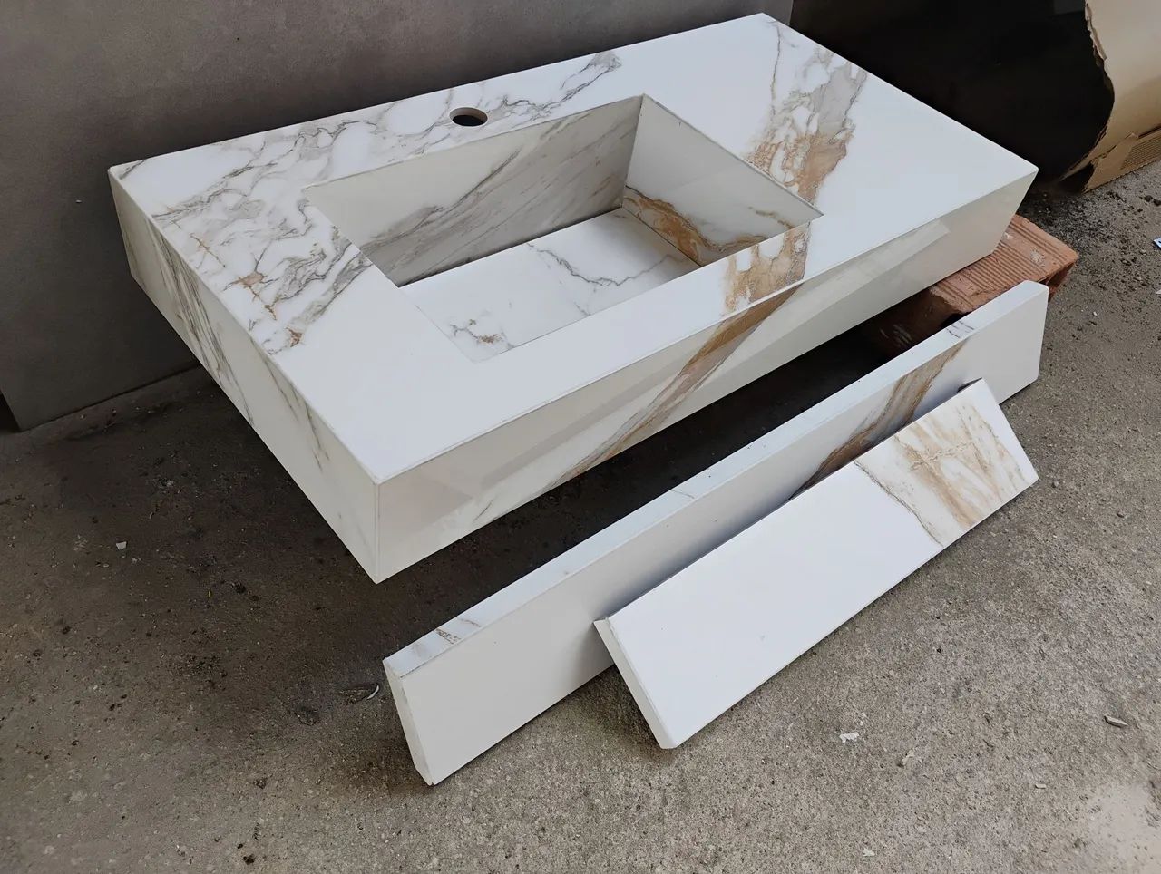 Pia Esculpida Porcelanato 70x35 - Foto 3