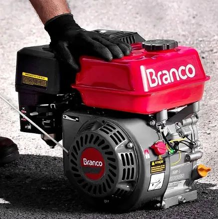 Motor Branco 7 HP a Gasolina Partida Manual