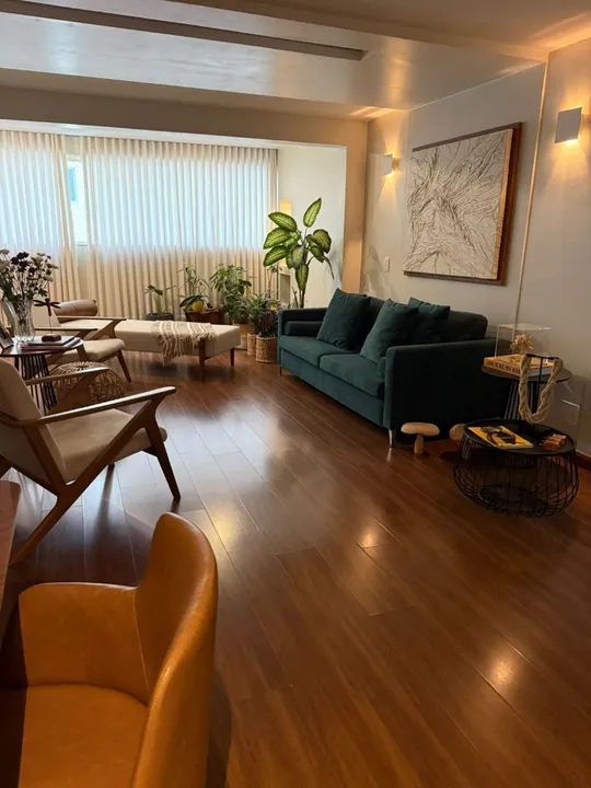 3 Quartos, Direto com o Proprietárioespaço,Sofisticação e localização perfeita2