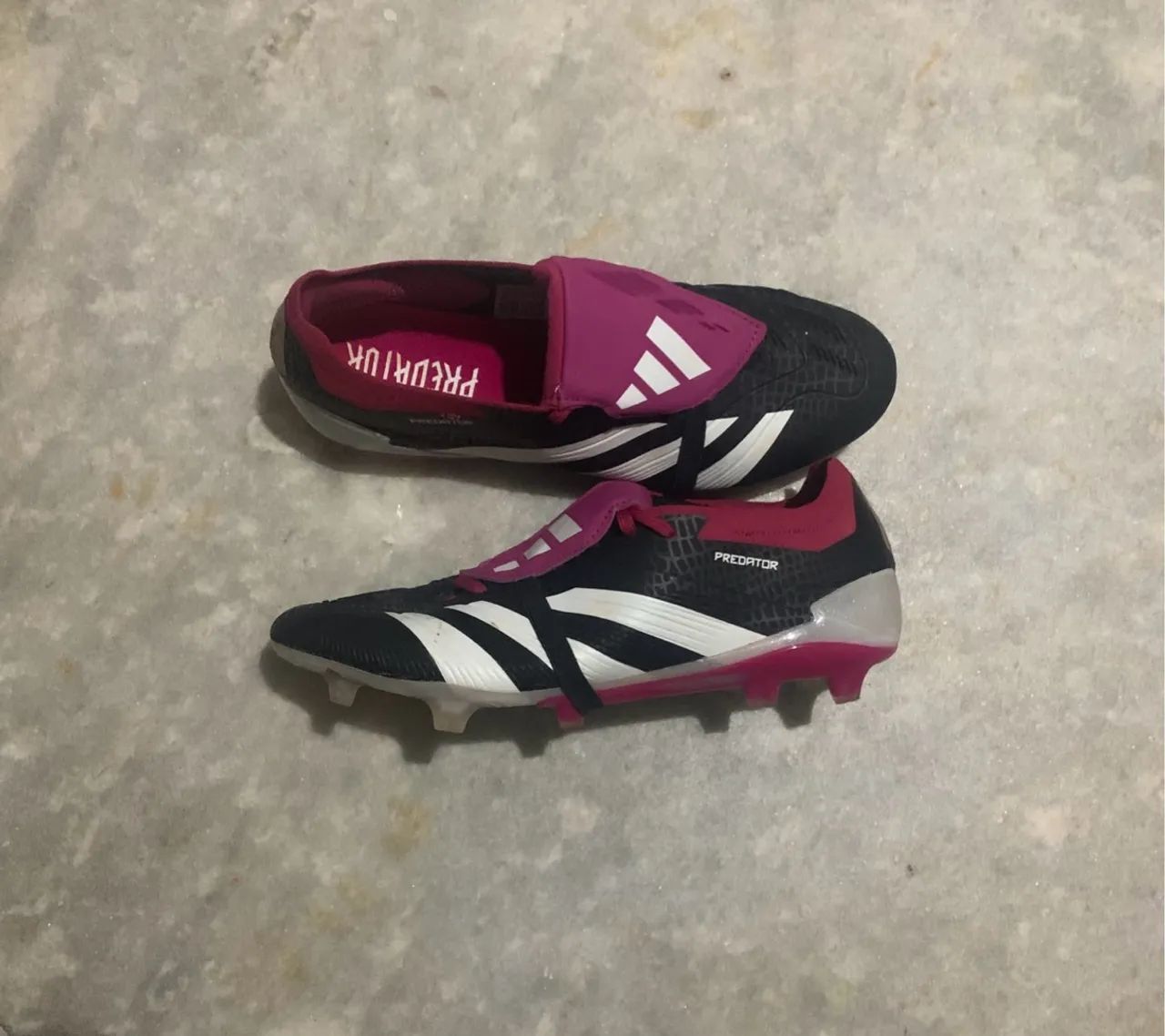 Chuteira Adidas Predator 40/41 - Foto 3