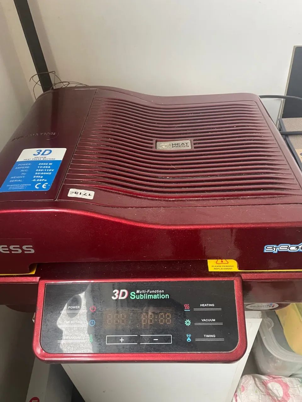 VENDO PRENSA TÉRMICA 3D A VÁCUO - MODELO ST-3042 (COR VERMELHA)