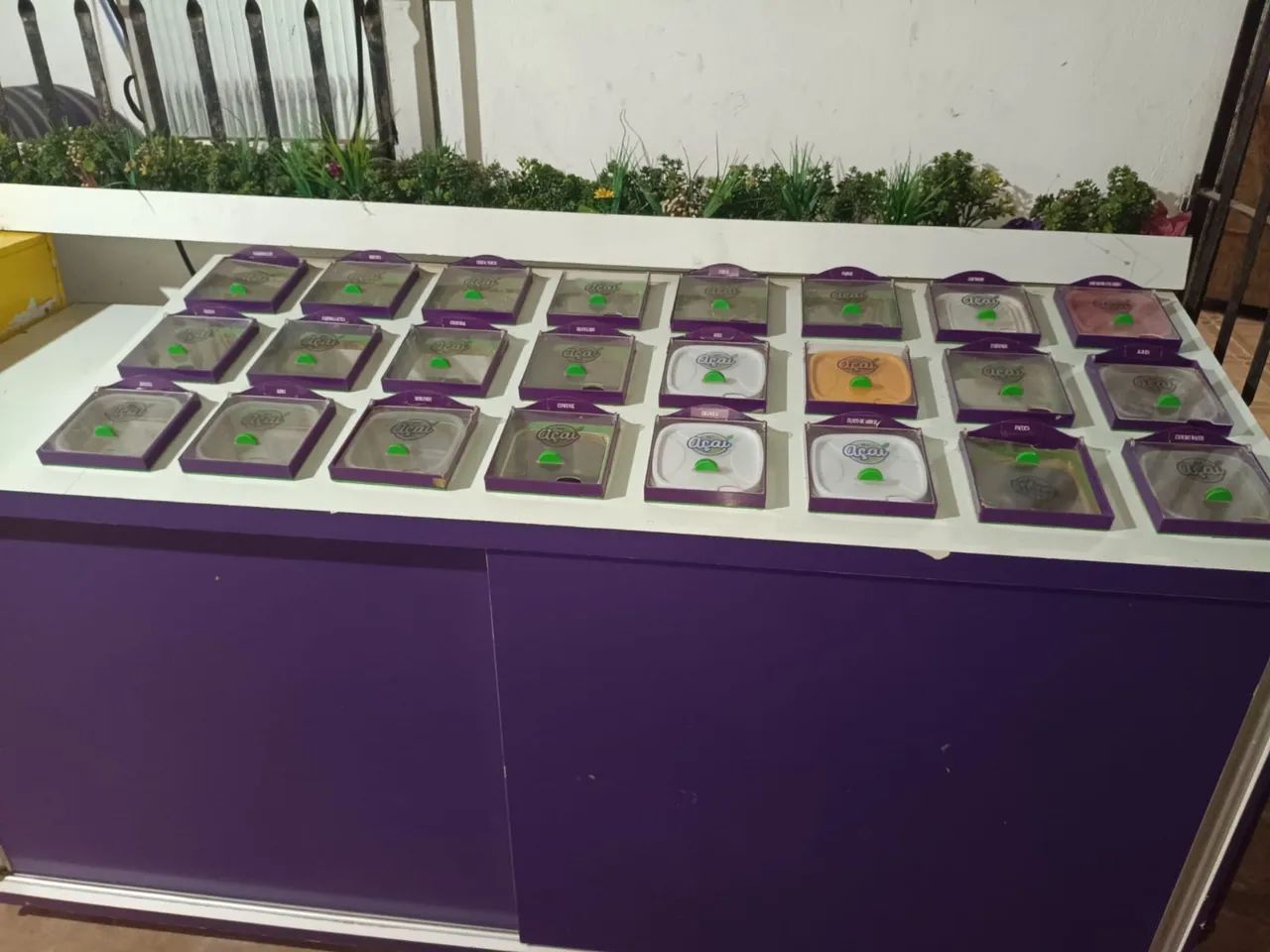  Vende-se móvel para loja de açaí