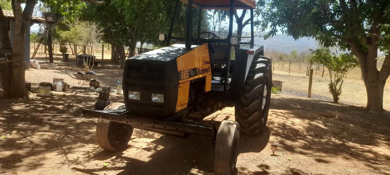 Valmet 885 com grade 14 disco e carrata - Foto 2