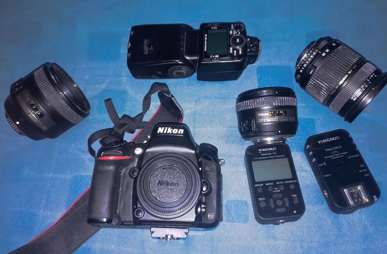 Câmera Nikon Full frame + kit profissional 