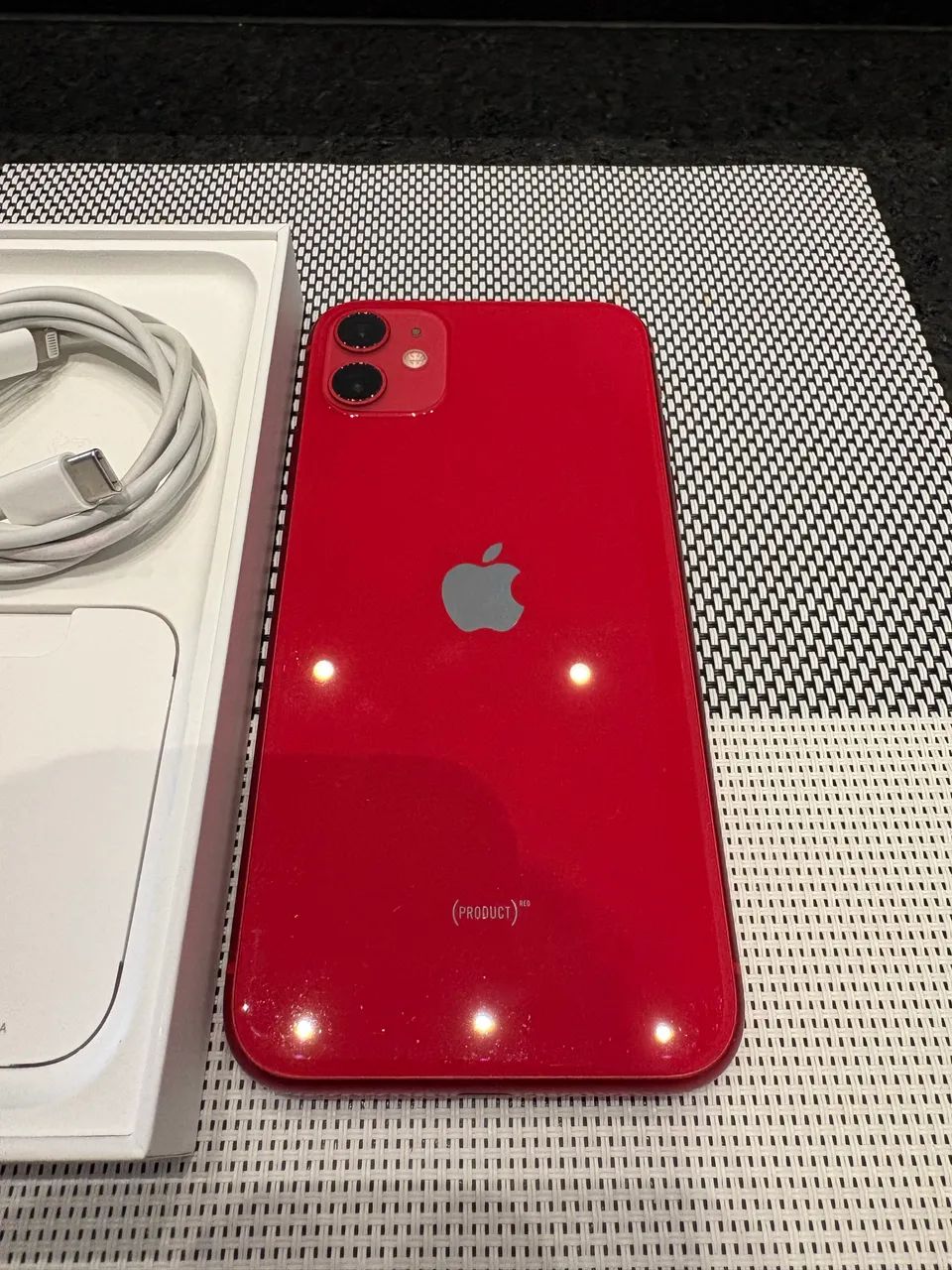 iPhone 11 vermelho 64gb (red) - Celulares e Smartphones