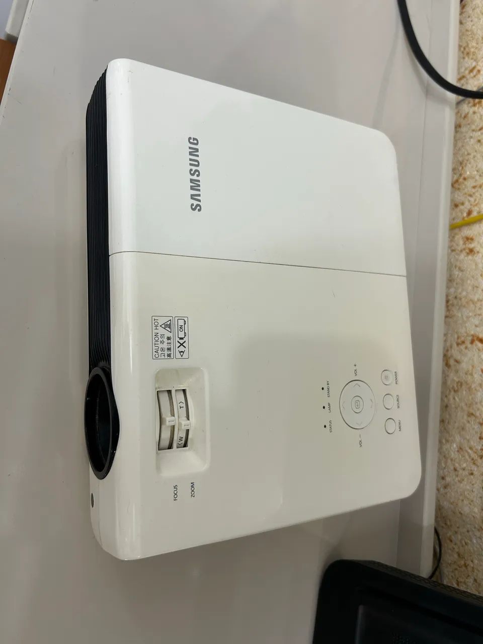 Projector64289867040899124