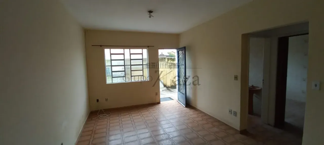 Oportunidade - Casa Sobrado - Jardim Rosário - 4 Dormitórios - 150m².