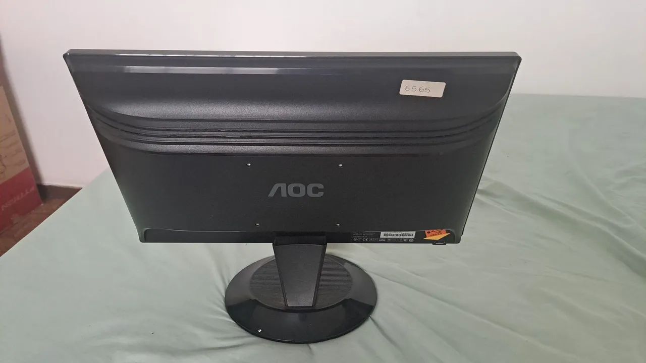 Monitor AOC 18,5 polegadas - Foto 2