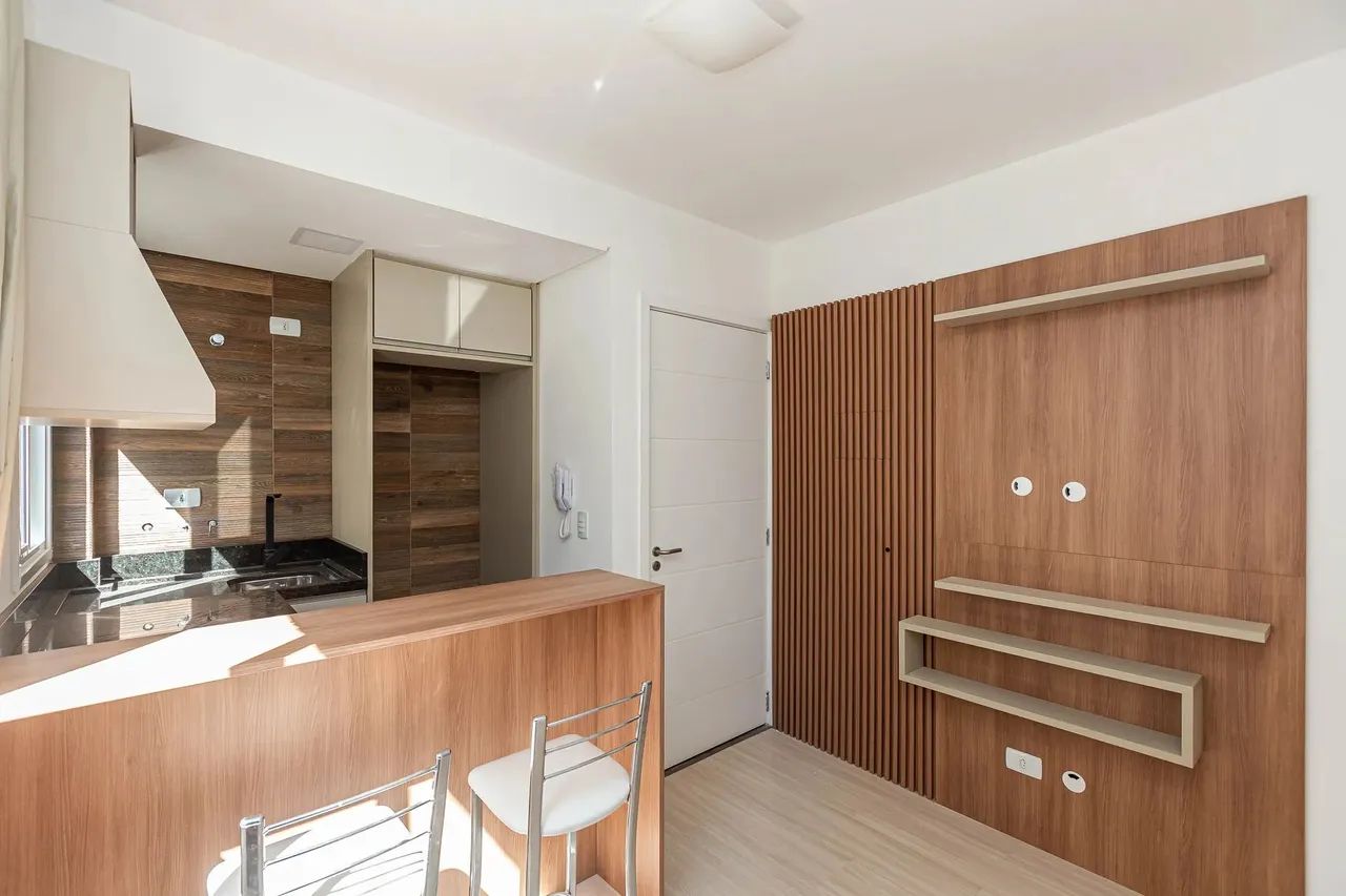 APARTAMENTO DECORADO 01 QUARTO NO BAIRRO MERCÊS | Curitiba - PR