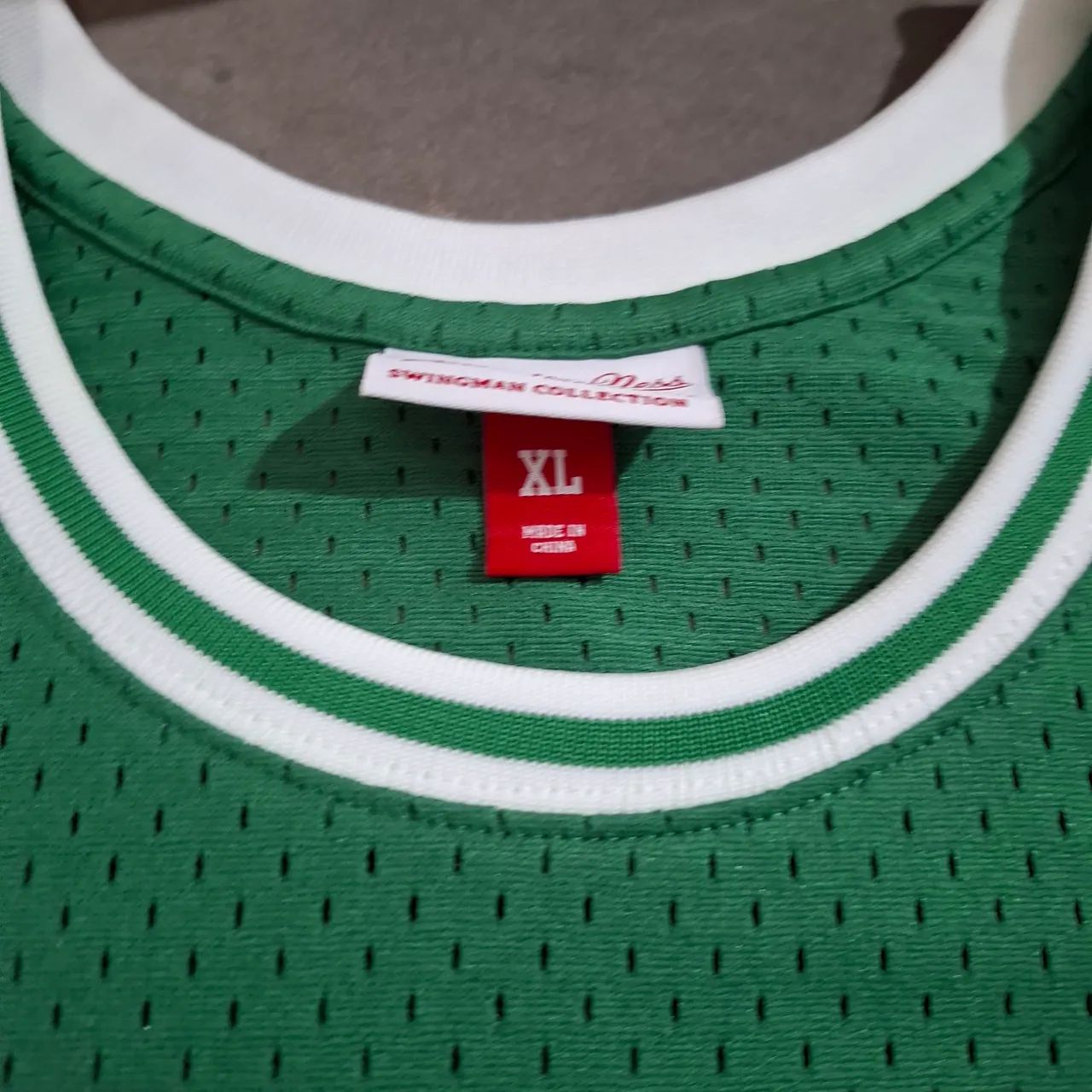 Regata Nba Mitchell & Ness Boston Celtics da lenda Larry Bird - Foto 2