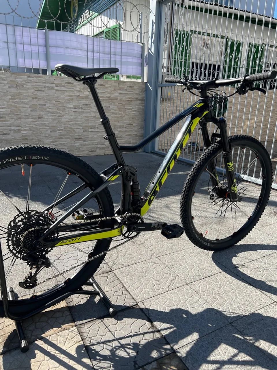 Bicicleta Scott Spark 970 - Aro 29 - Suspensão Fox - Foto 4