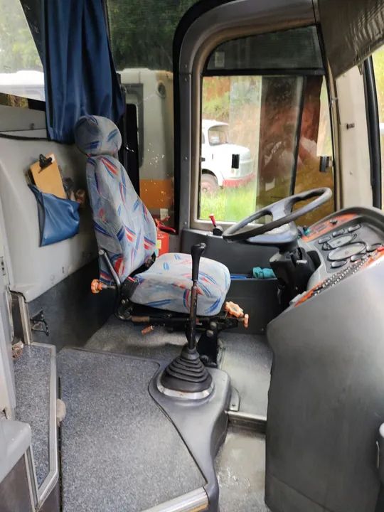 Ônibus rodoviária 48 lugares  - Foto 4