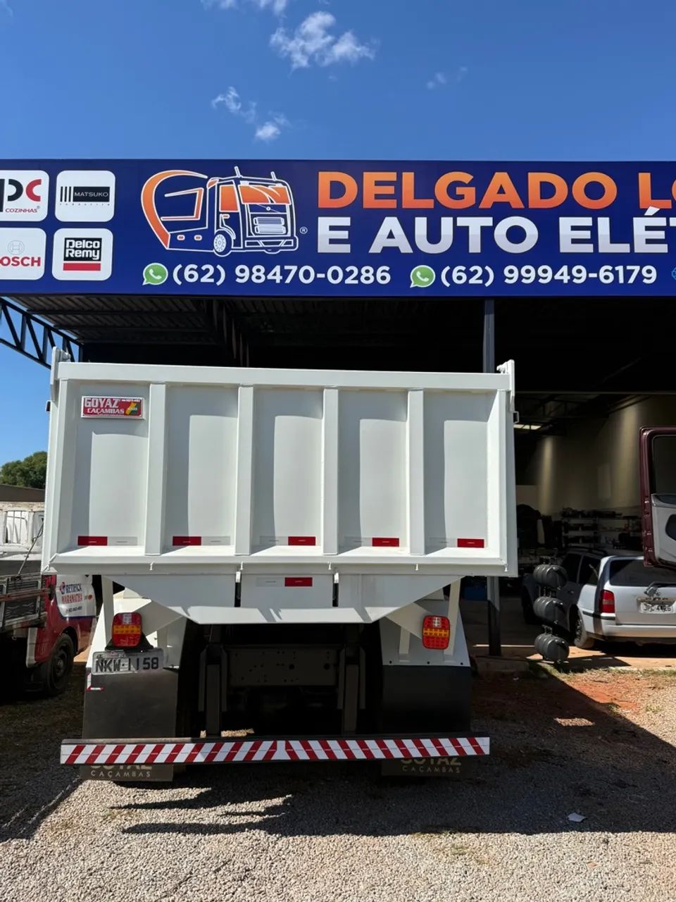 Caminhão Ford Cargo 26/28- Maranatha - Foto 3