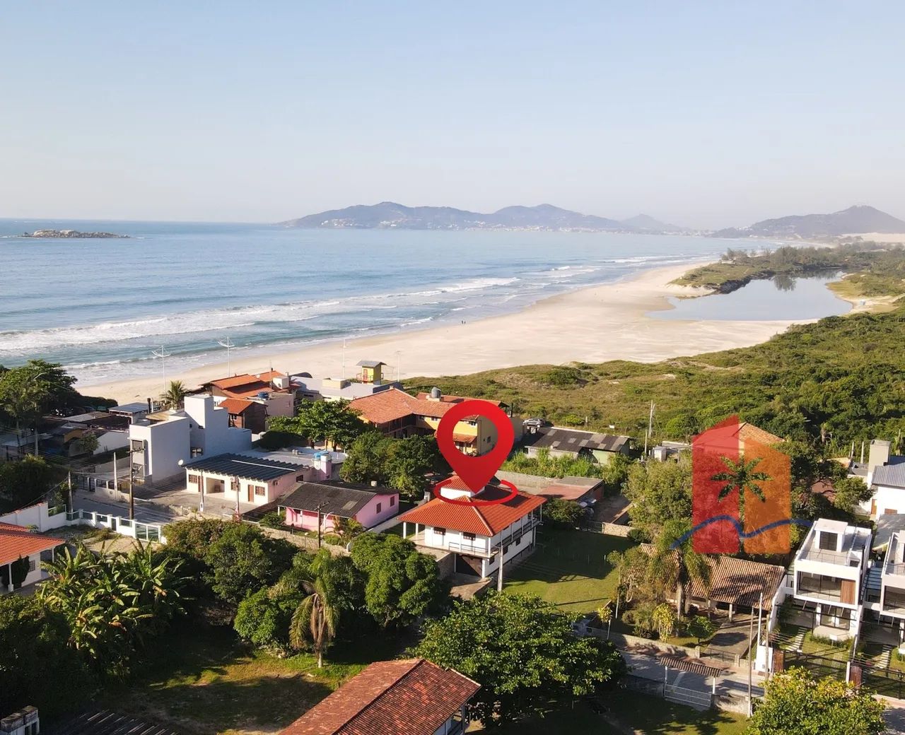 Casa com Vista Panorâmica para o Mar e Lagoa  Praia do Siriú, Garopaba/SC