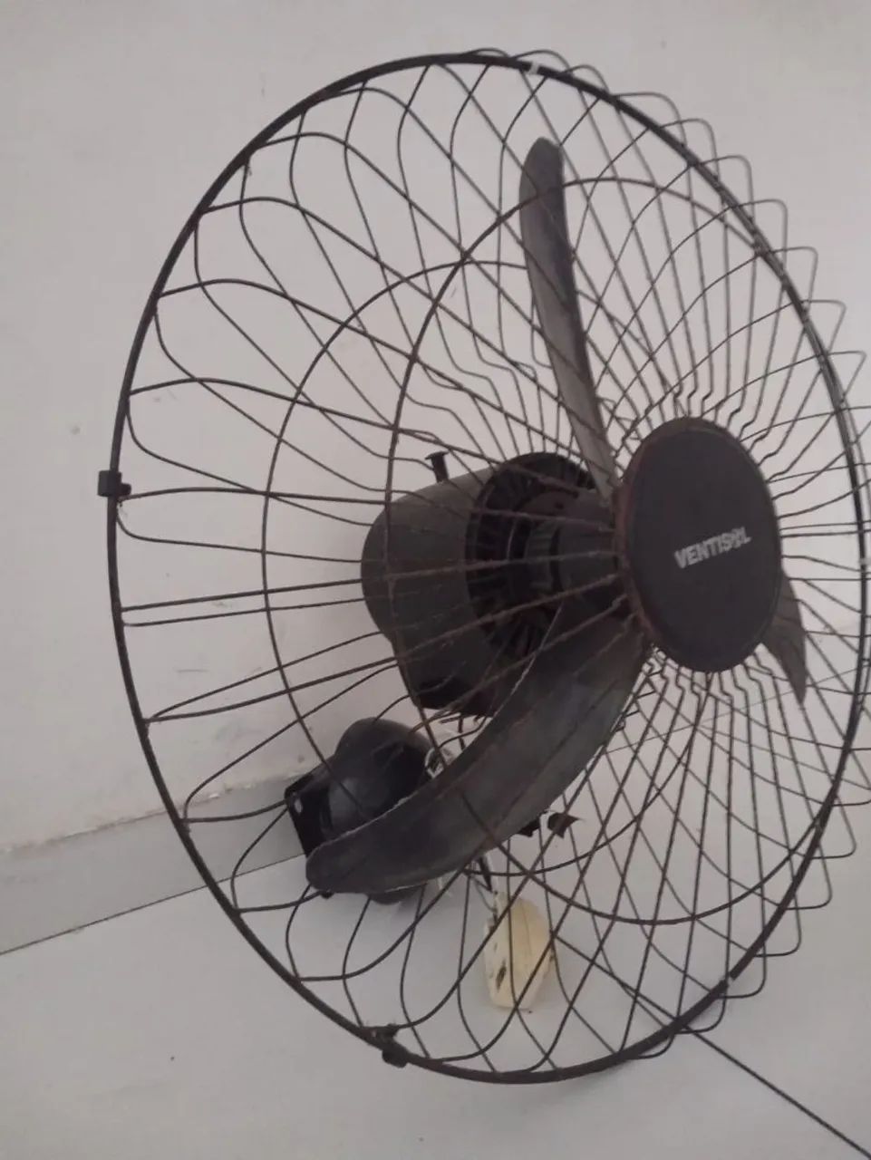 Ventilador de Parede Ventisol seminovo - Foto 3