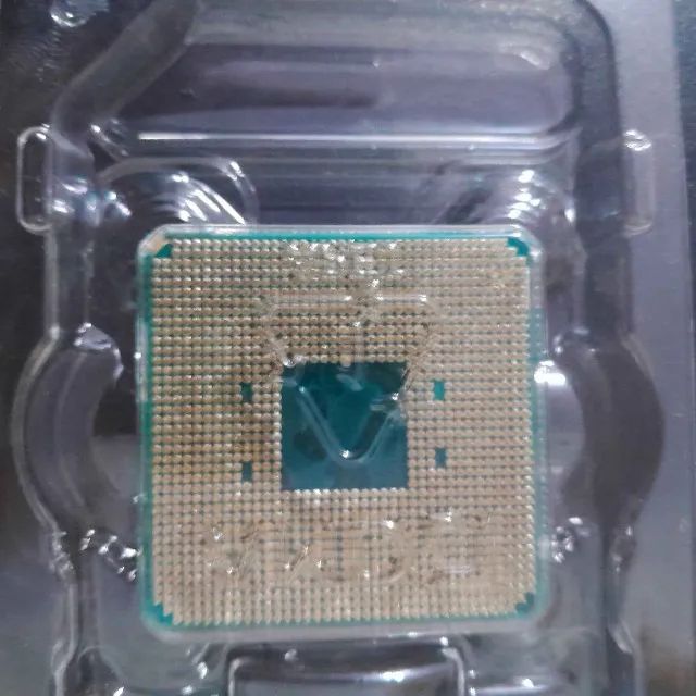 PROCESSADOR AMD RYZEN 3 2200G ( usado ) preço a negociar - Foto 2