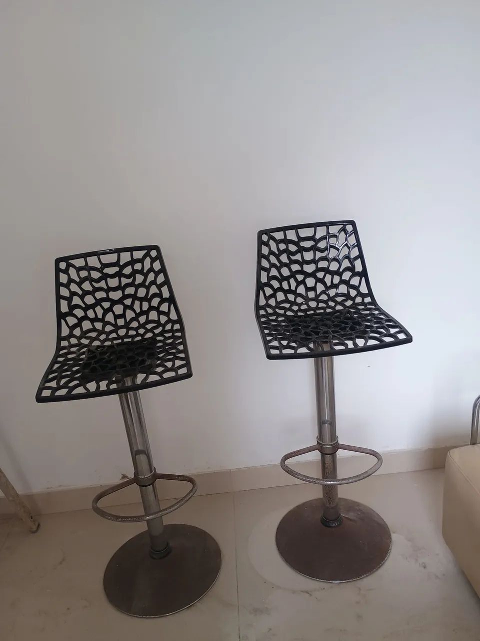 Banqueta spider regulavel . De policarbonato x2