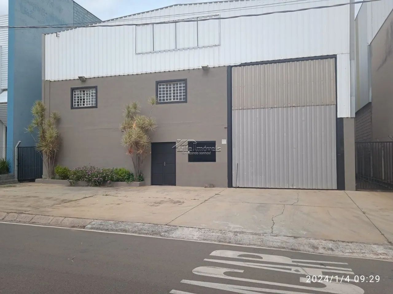 Galpão 1032m² locação Loteamento Industrial Veccon - Foto 2