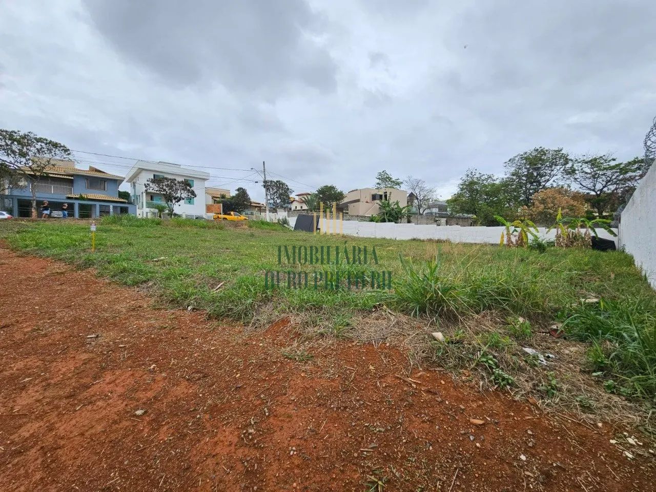 Lote com 407m² á venda no Rosa dos Ventos. - Foto 2