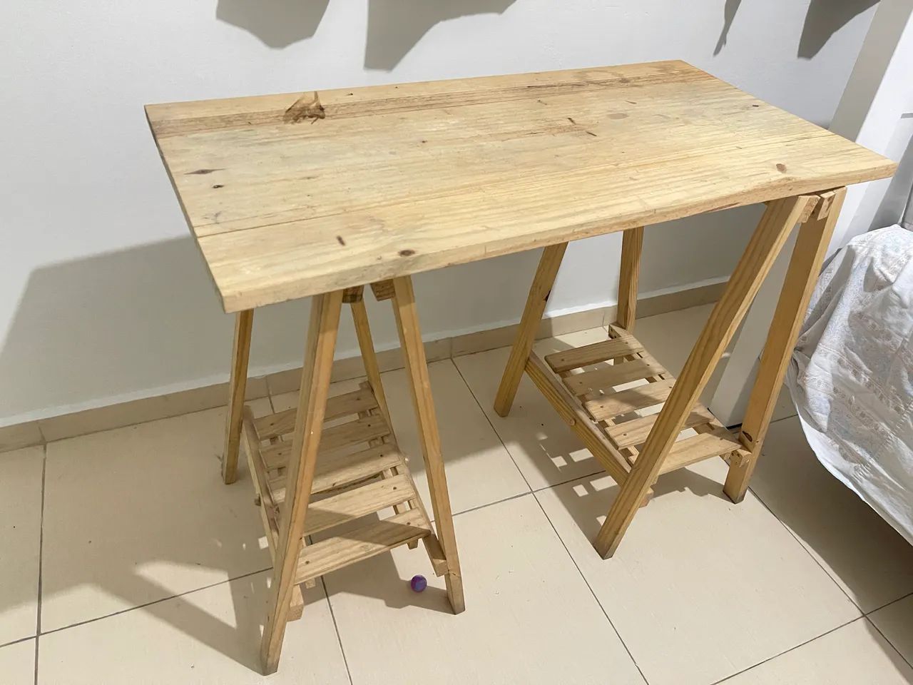 Mesa com cavaletes64985890142722120