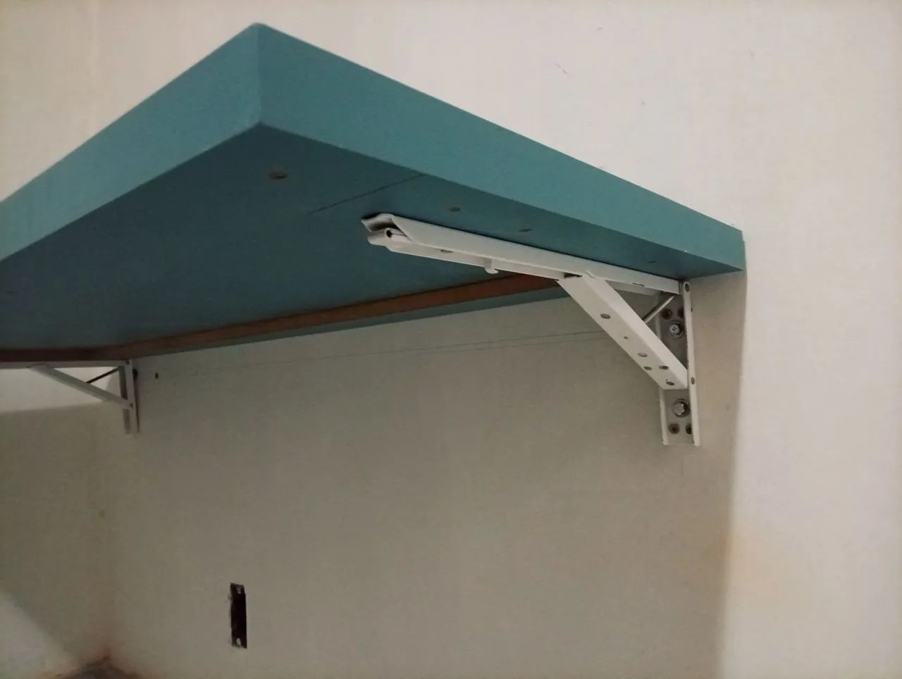 Mesa Retrátil  de parede  - Foto 4