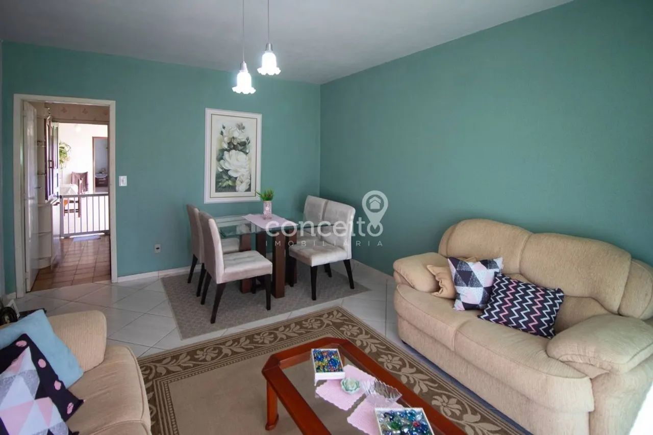 Casa Semimobiliada com 4 Dormitórios na Velha! - Foto 4