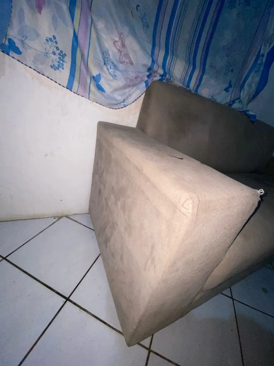 Sofá 3 lugares - Foto 2
