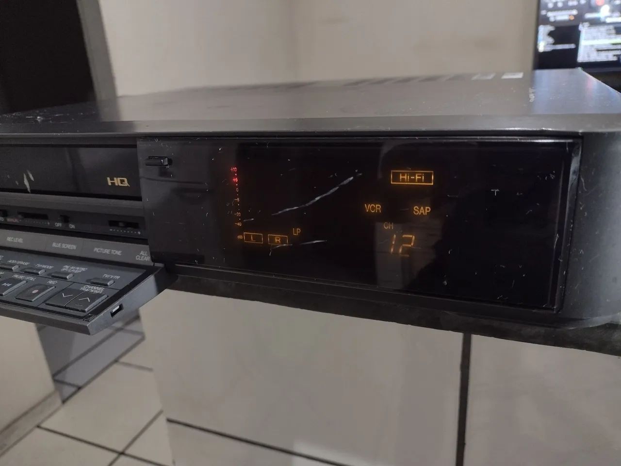 Vídeo cassete Sharp Vc1199B Com defeito. - Foto 2