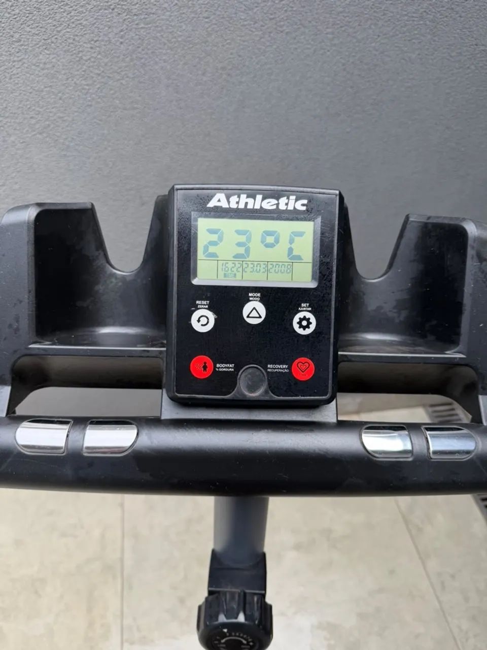 Bicicleta Ergométrica Athletic Performance 410BV - Foto 5