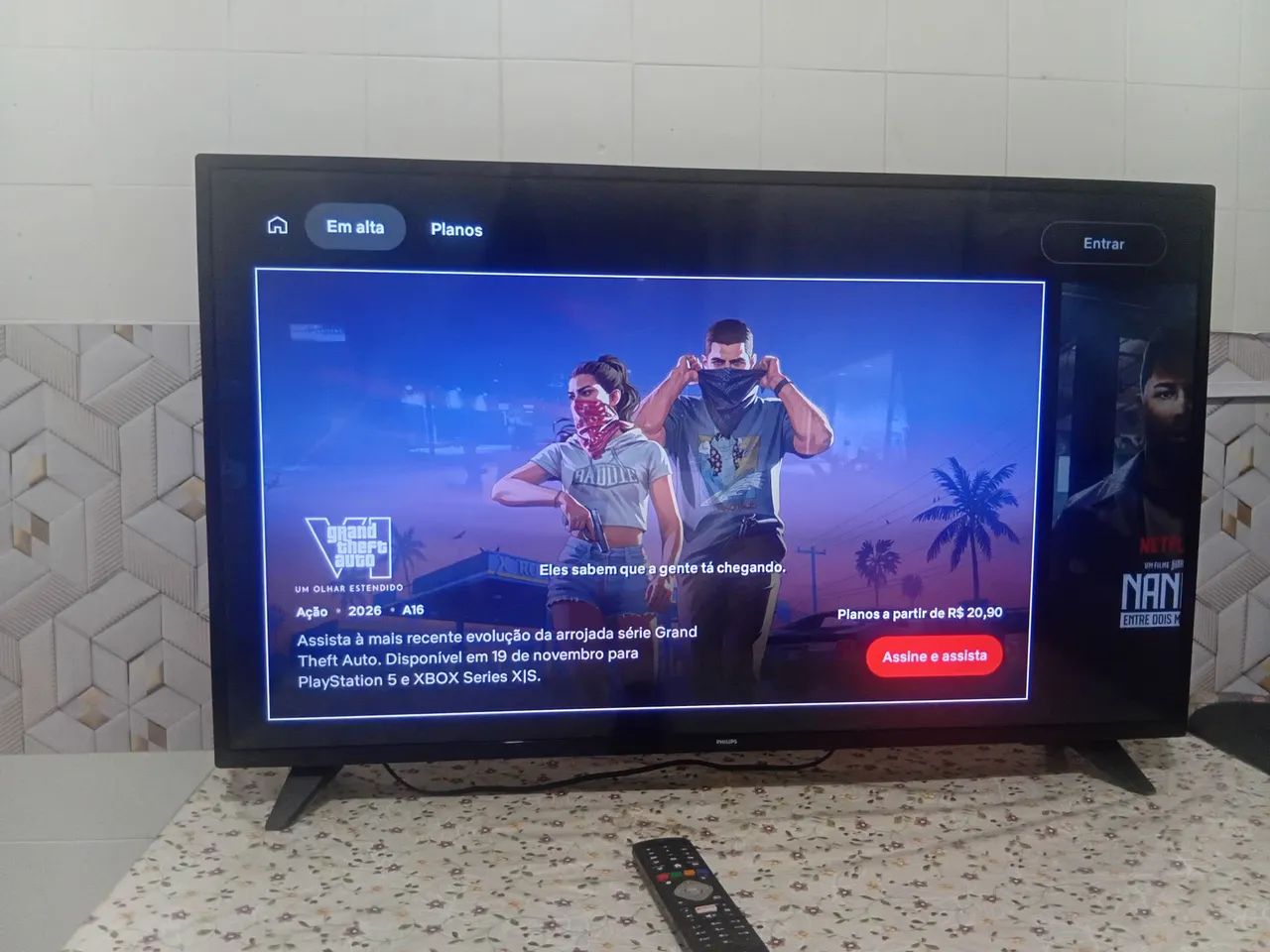 Tv smart philips 43 polegadas funcionando perfeitamente  - Foto 4