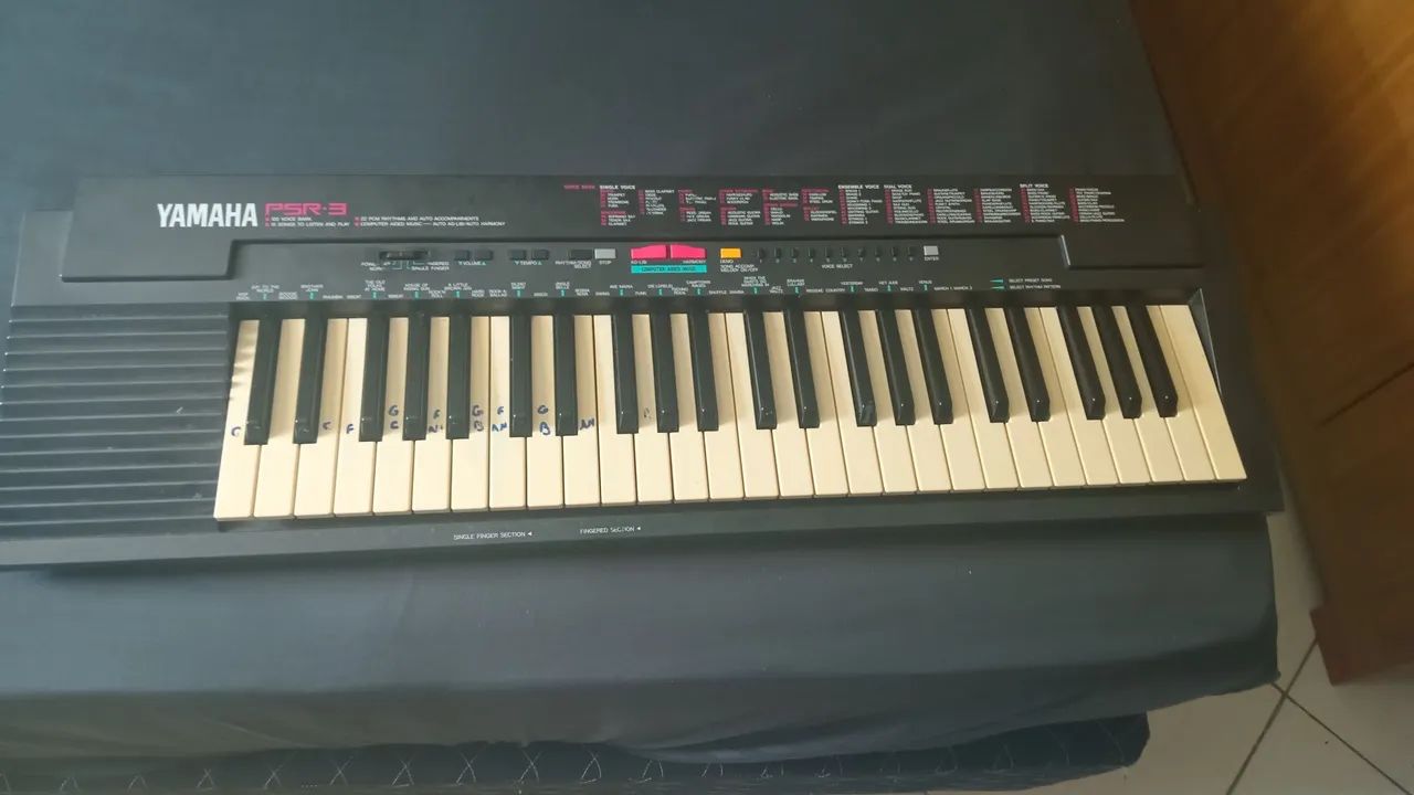 Teclado Yamaha PSR-3 - Foto 2
