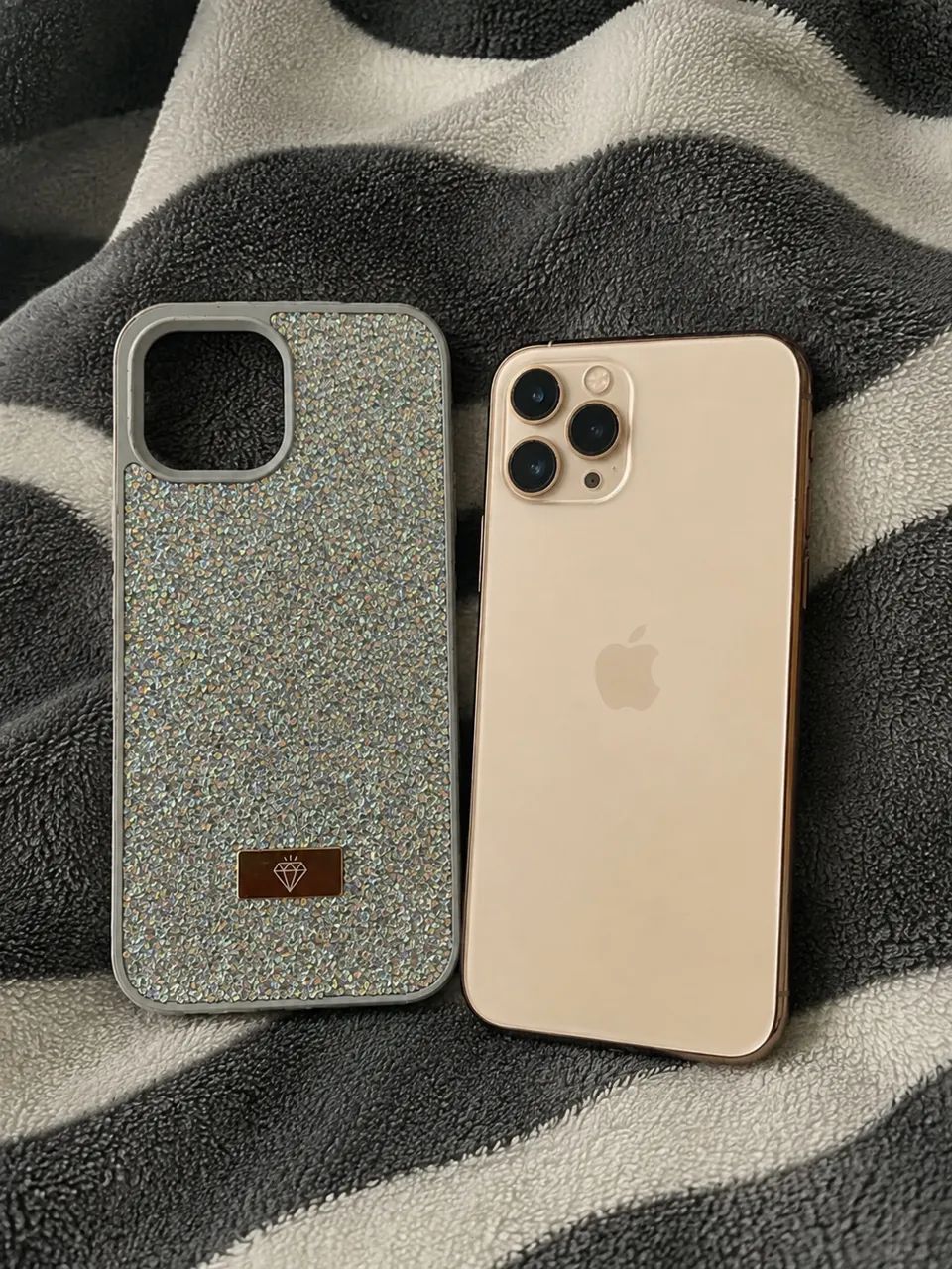 iPhone 11 Pro 256gb Dourado - Foto 2