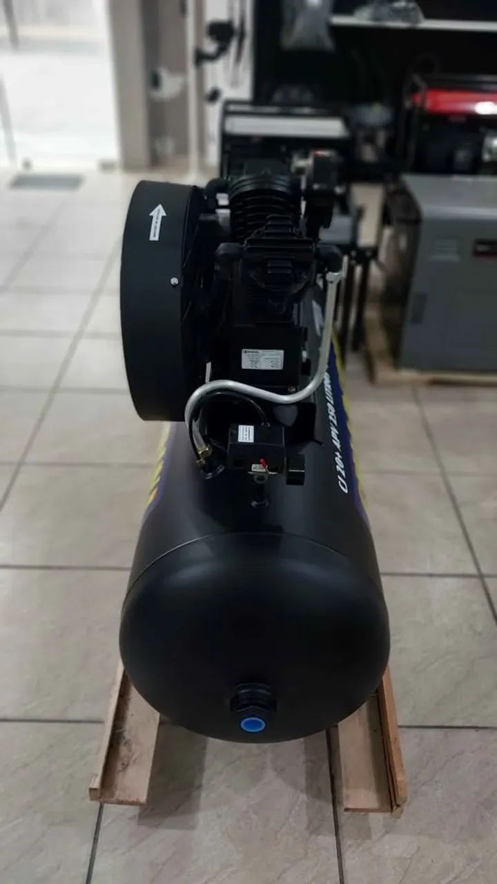 Compressor de ar 250L motor 5cv Weg 175 psi industrial Chiaperini - Loja/Nova - Foto 5