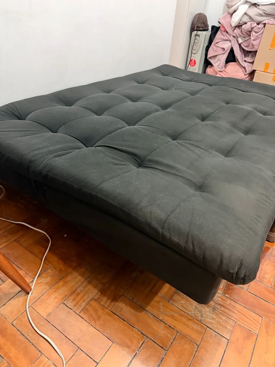 Sofá cama 3 lugares preto suede 
