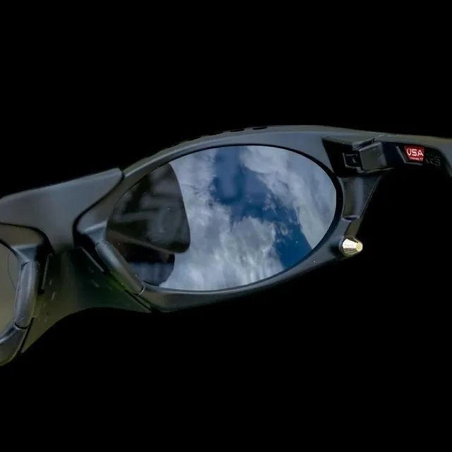 Óculos de Sol Plantaris VR46 Preto Polarizado - Foto 2