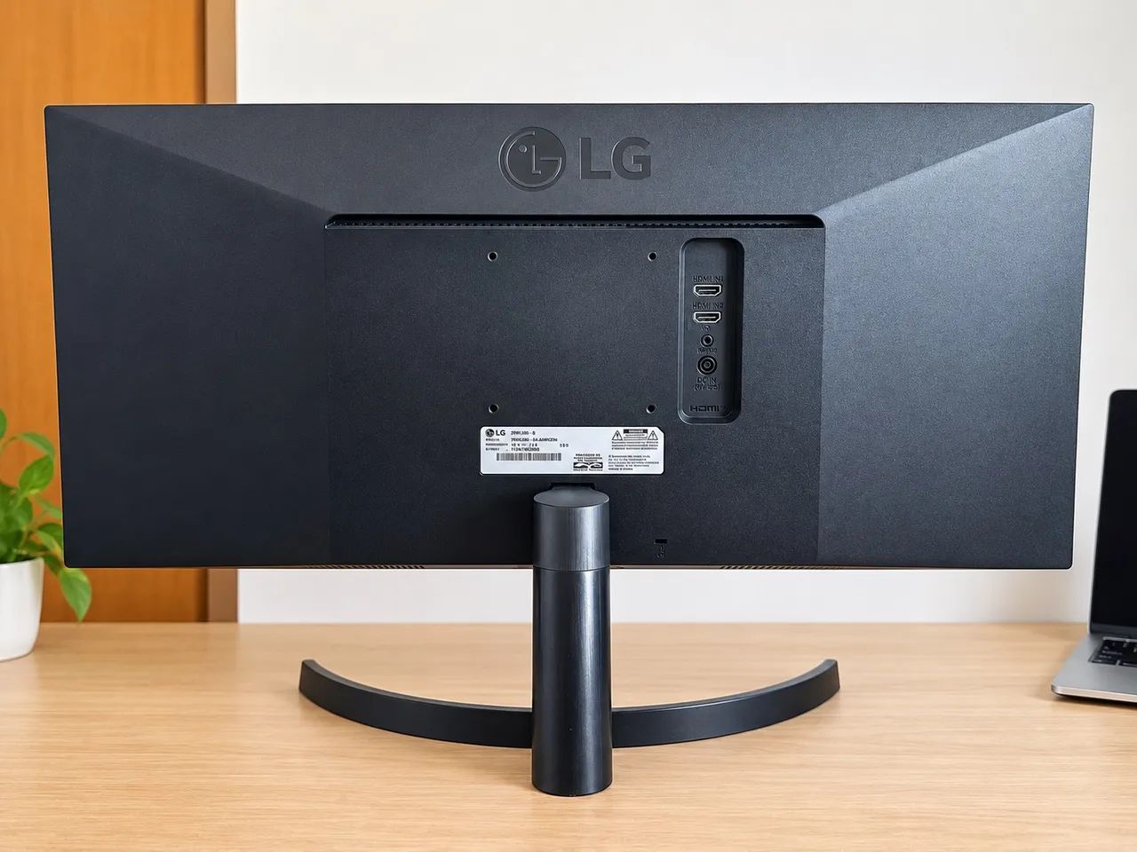 LG UltraWide 29 polegadas IPS 2560x1080 ? Só 157h de Uso ? na caixa em Estado de Novo - Foto 3
