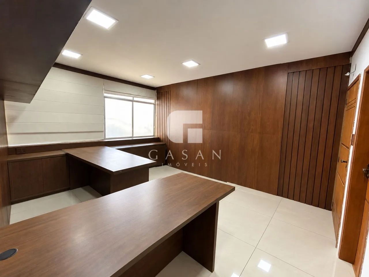 SALA PARA LOCAÇÃO NO CENTRO DE - Foto 5