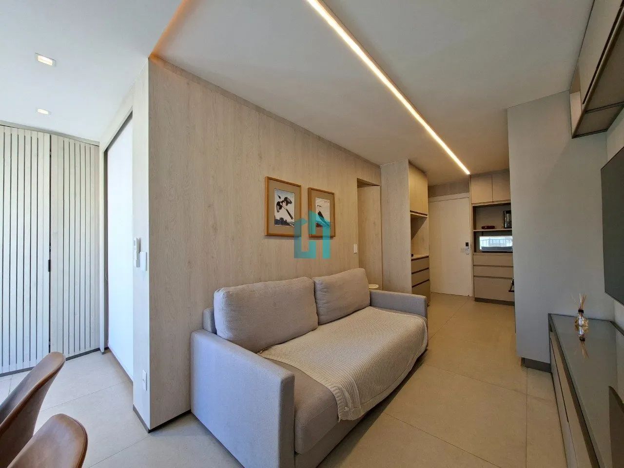 Apartamento 1 dorm com suíte mobiliado no Paraíso. - Foto 2