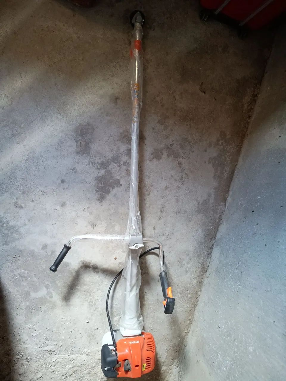 Roçadeira Stihl FS - 350 - Foto 2