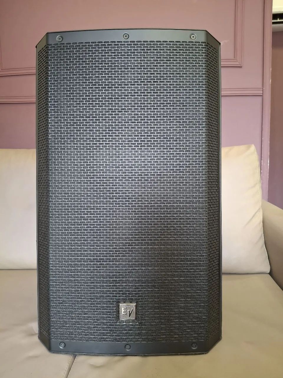 Caixa electro voice zlx 15