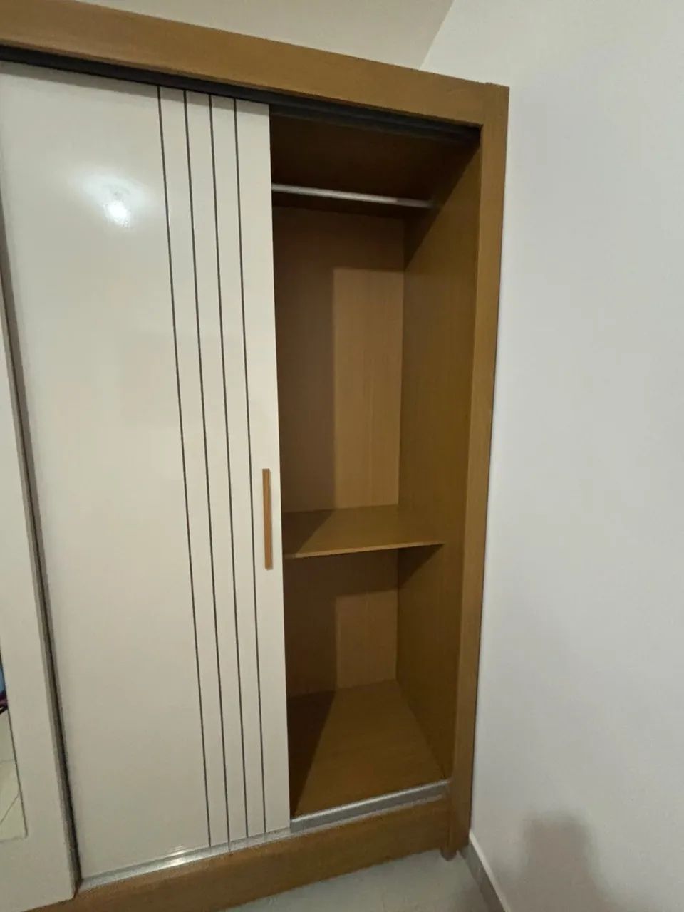 Guarda Roupas - Foto 3
