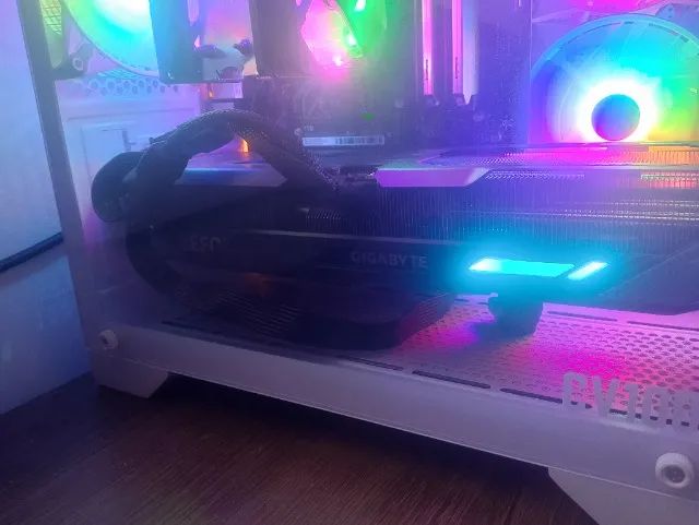 Placa video RTX 5070