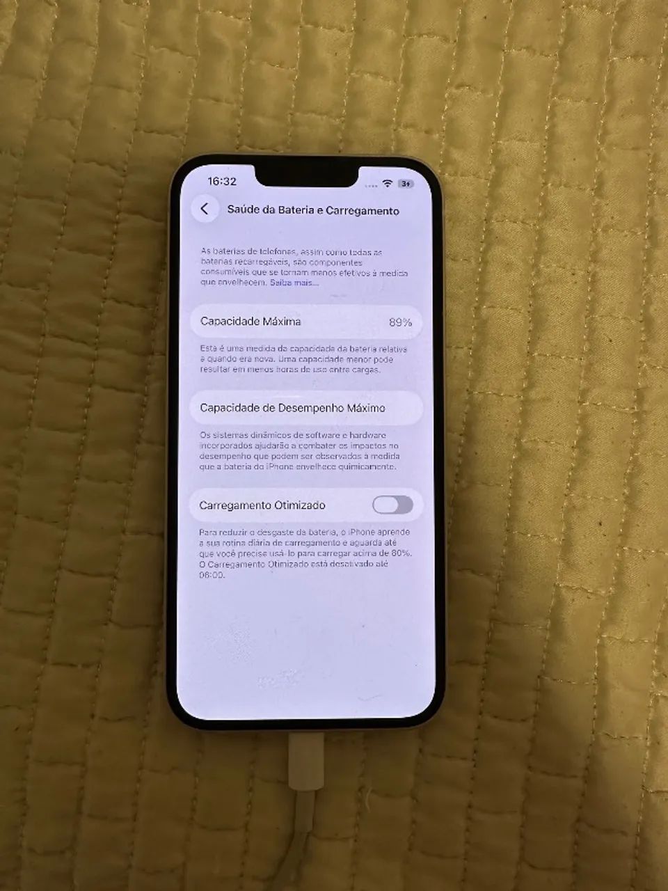 Celular IPhone 13 branco  - Foto 2