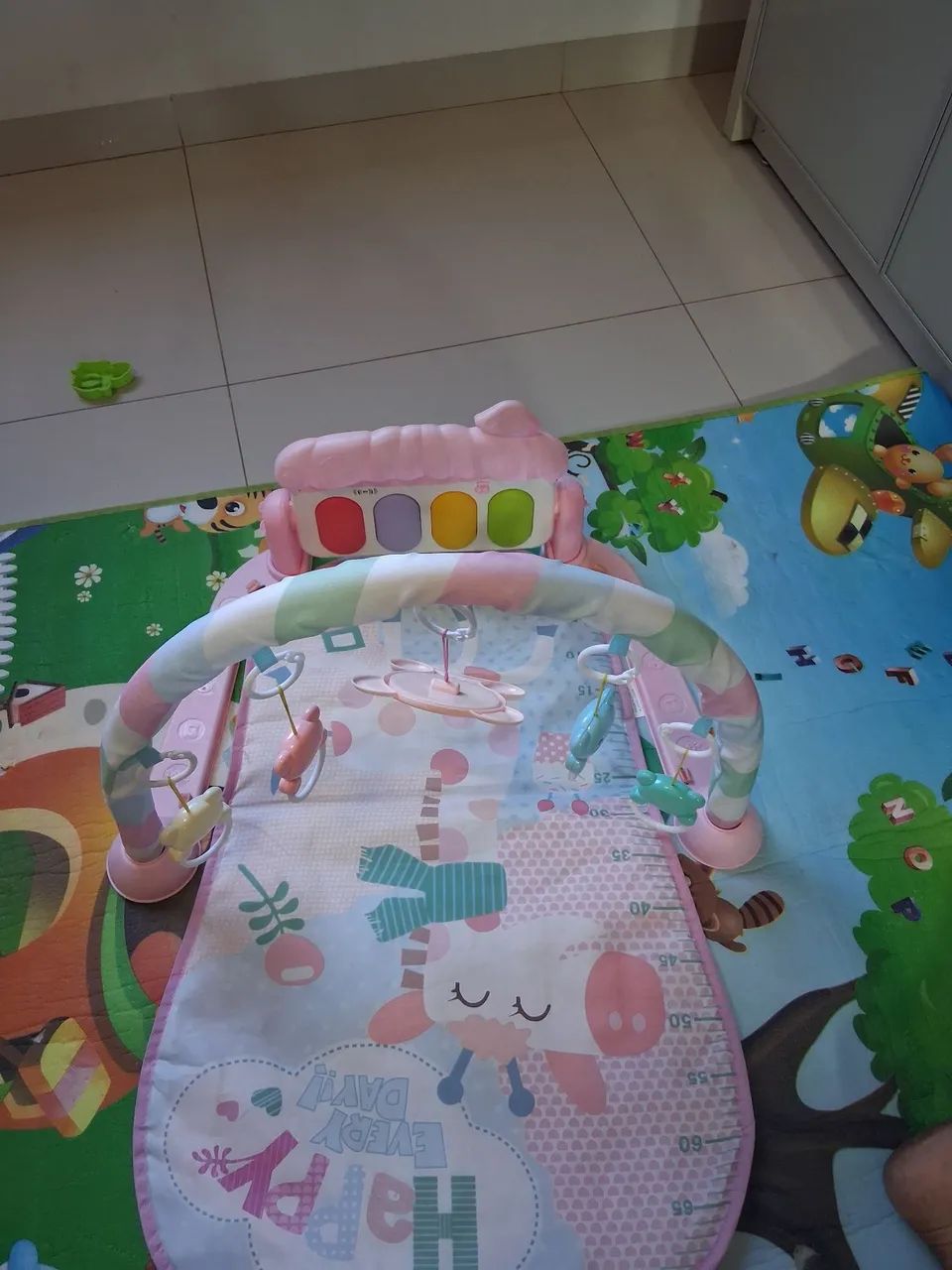 Brinquedo sonoro com tapetinho para Be?ê - Foto 2