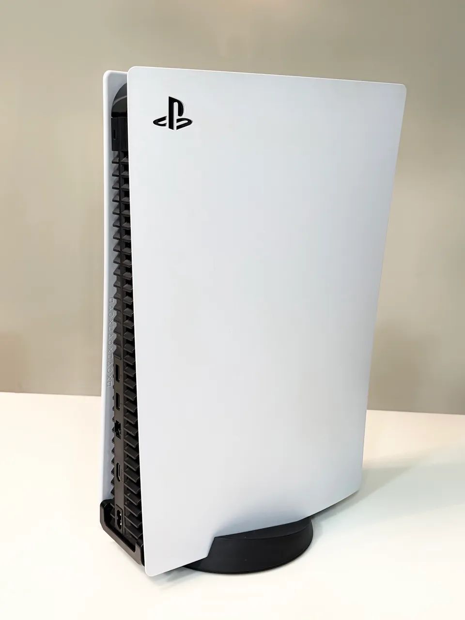 Playstation 5 com leitor  + Controle, Caixa e Cabos  - Foto 3