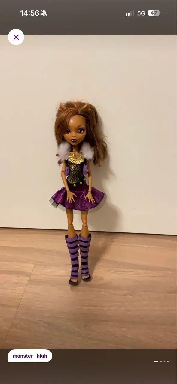 Clawdeen Wolf e SLO MO Monster high 