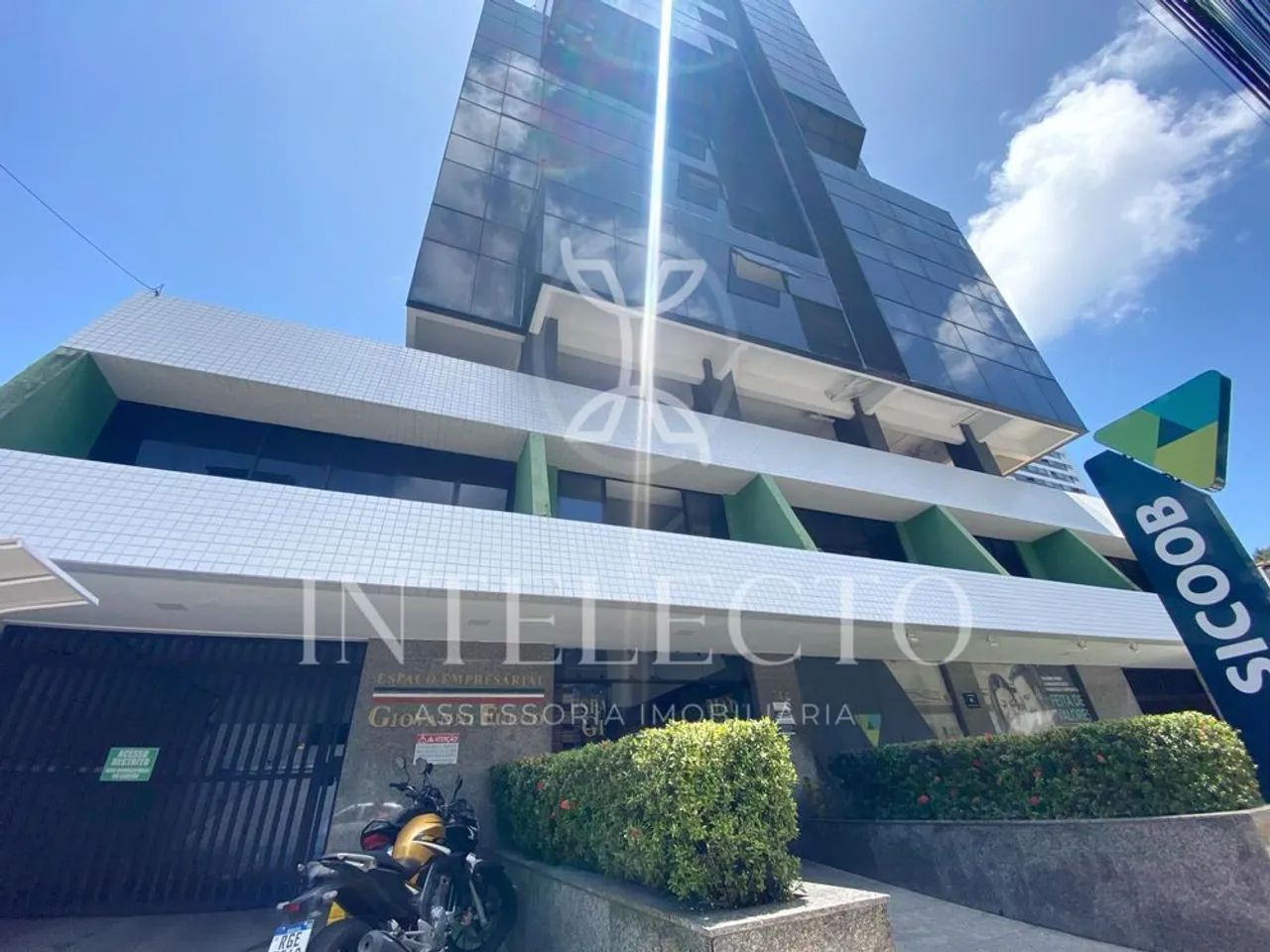 VENDO SALAS COMERCIAIS NO GIOVANNI FULCO, TIROL, NATAL/RN