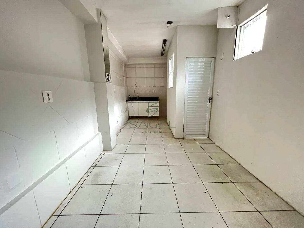 Kitinet para alugar no Prado