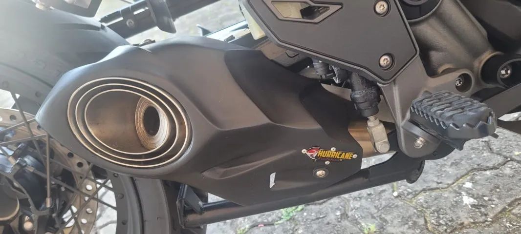 Tiger 1200 XCX com baixíssima km - Foto 3