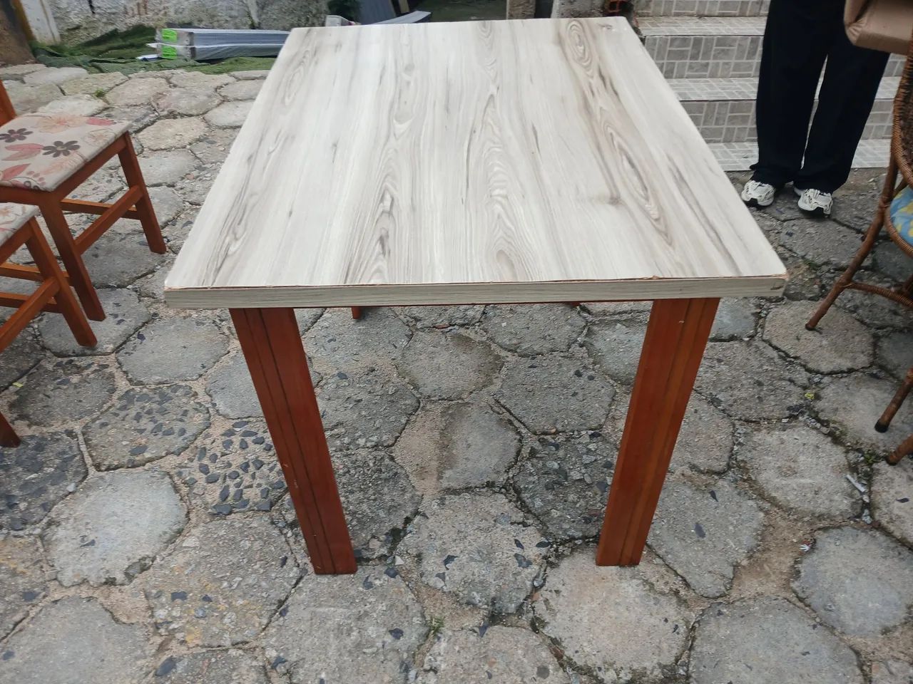 Mesa com cadeiras  - Foto 3